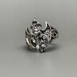 Y2K Vintage Silver Gothic Bat Ring – Size 8, Unisex, Brand New
